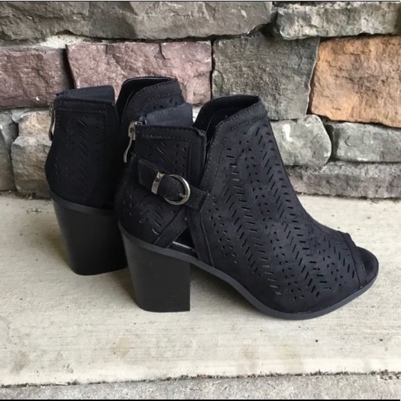 VEGAN SUEDE BLACK PERFORATED ANKLE BOOTIES - Picture 2 of 3